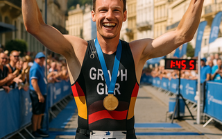 Henry Graph Claims Breakthrough WTCS Gold as Hidalgo Surges to Second in Epic Carlovary Triathlon Battle
