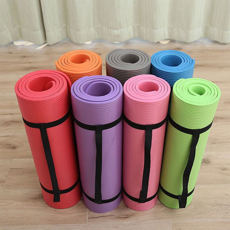 Eco-friendly NBR Yoga Mat: Comfortable 1cm Thick Soft Cushion for Triathlon Training, Fitness & Massage, Available in Blue, Purple, Black, Pink, Green